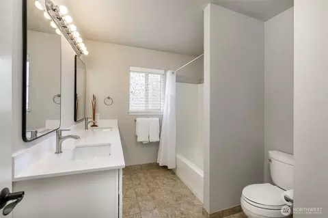 18614 34th Ave SE, Bothell, WA 98012 photo 25