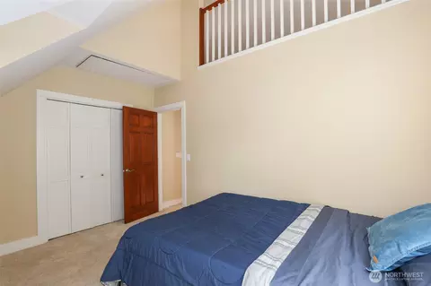 Bedroom - 24537 SE 384th St, Enumclaw, WA 98022 photo 4 of 5