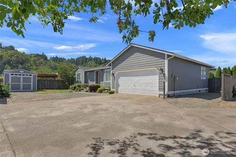209 4th Ave N, Algona, WA 98001