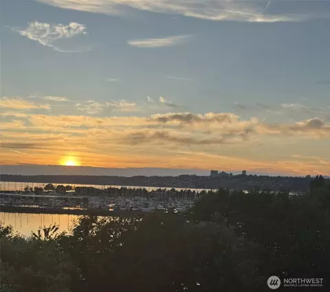 1061 Peace Portal Dr #6, Blaine, WA 98230