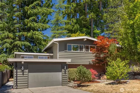 15410 SE 10th St, Bellevue, WA 98007