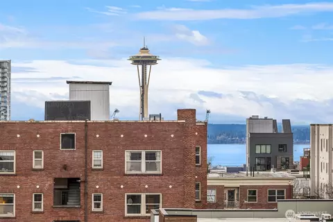 View/Area - 1024 E John St, Seattle, WA 98102 photo 1 of 1