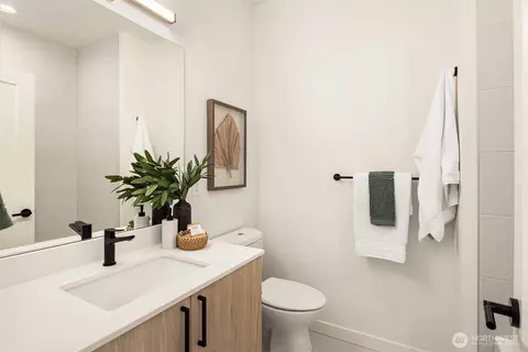 Bath - 1024 E John St, Seattle, WA 98102 photo 1 of 5