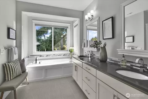 Bath - 1434 241st Pl SE, Bothell, WA 98021 photo 3 of 6