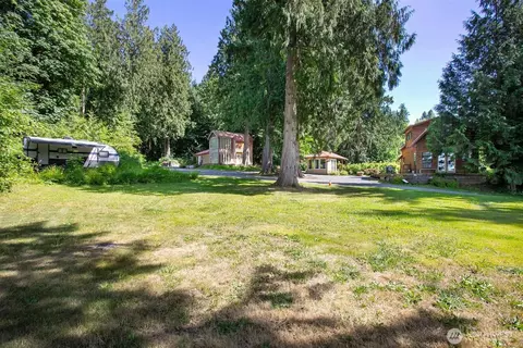 3915 Gilmore Rd, Everson, WA 98247