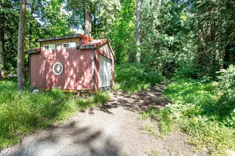 Exterior - 3915 Gilmore Rd, Everson, WA 98247 photo 7 of 12