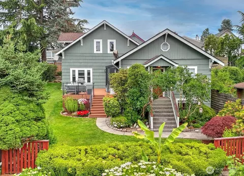 8017 Bagley Ave N, Seattle, WA 98103