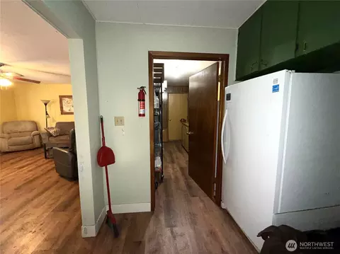Entry Way - 30545 E Highway 20, Republic, WA 99166 photo 1 of 1