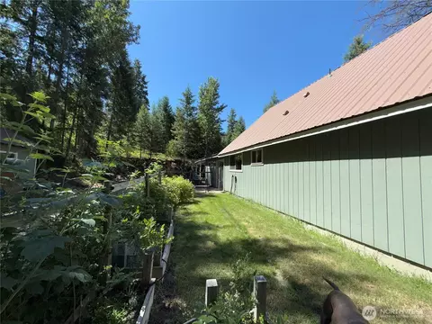 Exterior - 30545 E Highway 20, Republic, WA 99166 photo 6 of 15