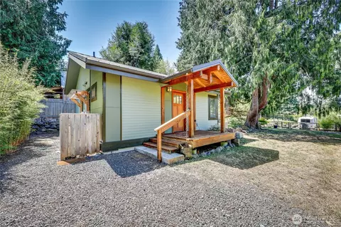 2219 Rose St, Port Townsend, WA 98368