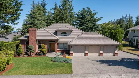 4015 E Broadway St, Mount Vernon, WA 98274