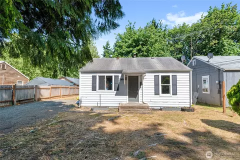 1369 Sherman Ave, Port Orchard, WA 98366