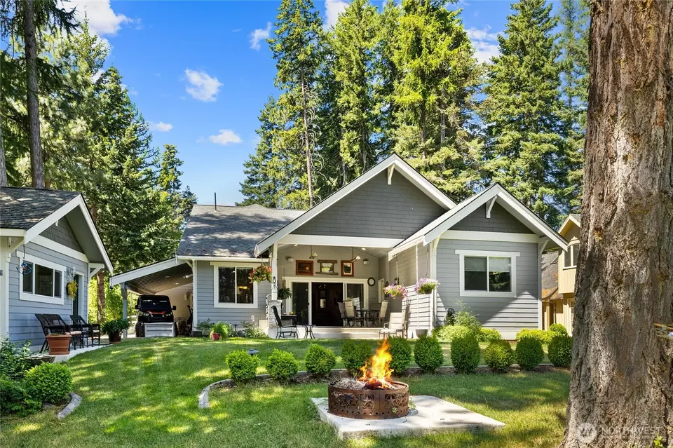 Exterior - 191 Hermitage Dr, Cle Elum, WA 98922 photo 5 of 10
