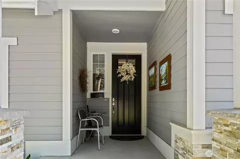 Entry Way - 191 Hermitage Dr, Cle Elum, WA 98922 photo 1 of 2