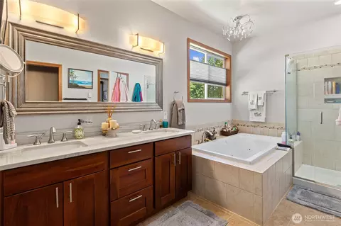 Bath - 191 Hermitage Dr, Cle Elum, WA 98922 photo 1 of 3
