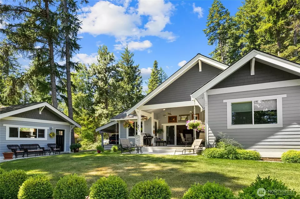 Exterior - 191 Hermitage Dr, Cle Elum, WA 98922 photo 4 of 10