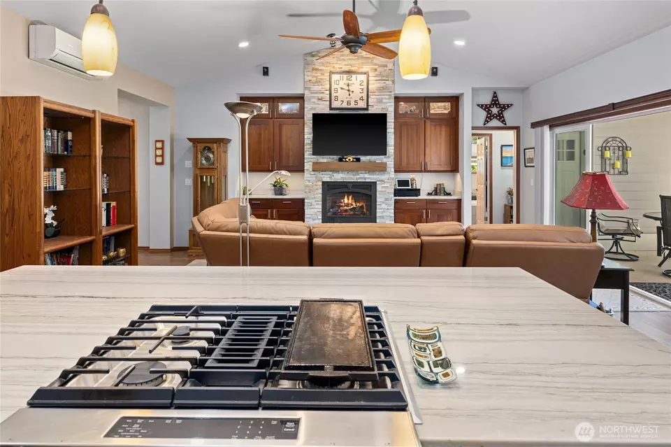 Kitchen - 191 Hermitage Dr, Cle Elum, WA 98922 photo 5 of 5