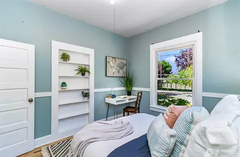 Bedroom - 1823 Rainier Ave, Everett, WA 98201 photo 2 of 4