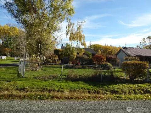 12919 Satterlee Rd, Anacortes, WA 98221