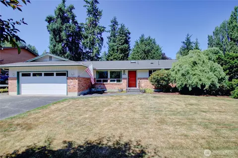 801 N 30th St, Mount Vernon, WA 98273
