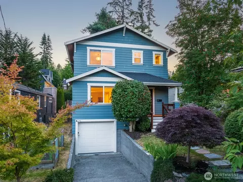 6035 39th Ave NE, Seattle, WA 98115