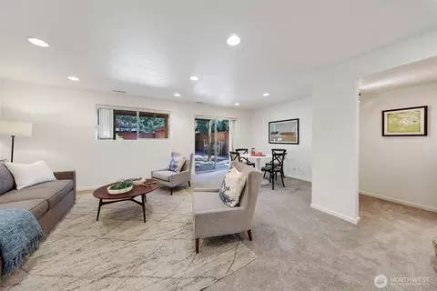 Living - 207 215th St SE, Bothell, WA 98021 photo 5 of 5