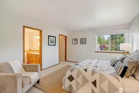 Bedroom - 10516 29th Ave SE, Everett, WA 98208 photo 1 of 3