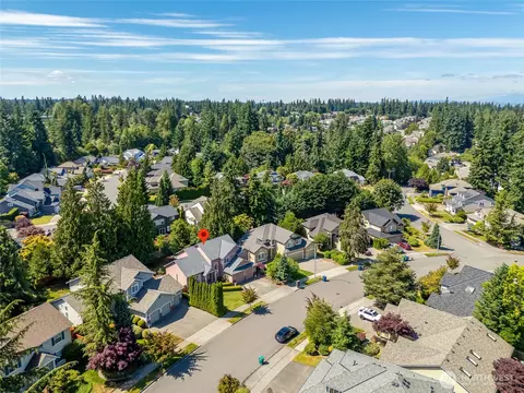 View/Area - 10516 29th Ave SE, Everett, WA 98208 photo 3 of 7