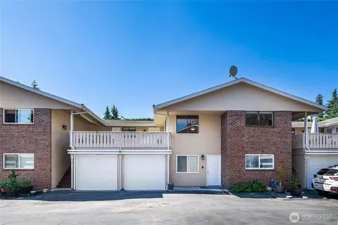20632 76th Ave W #4, Edmonds, WA 98026