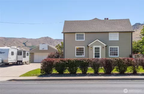 529 Crawford Ave, Wenatchee, WA 98801
