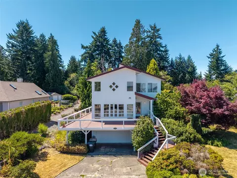 5225 Illahee Ln NE, Olympia, WA 98516