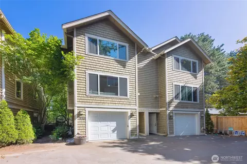 2511 NE 125th St #A, Seattle, WA 98125