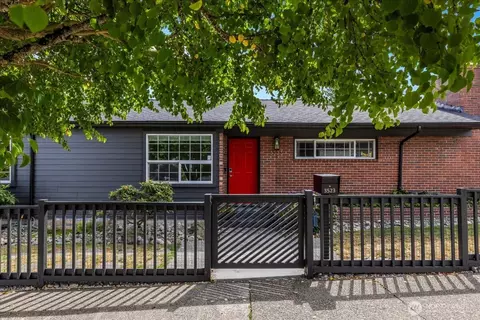 3523 SW Charlestown St, Seattle, WA 98126
