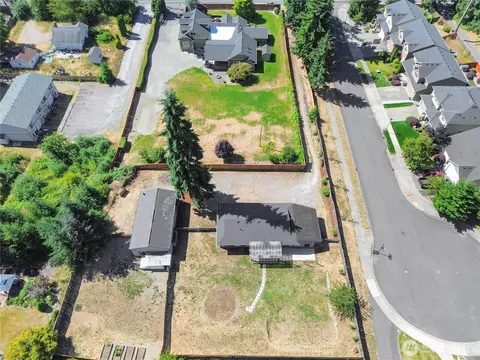 11603 122nd St E, Puyallup, WA 98374