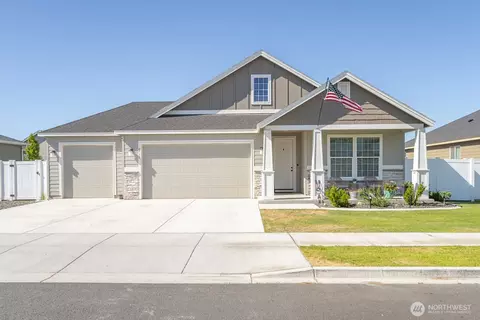 4730 W Hawk St, Moses Lake, WA 98837