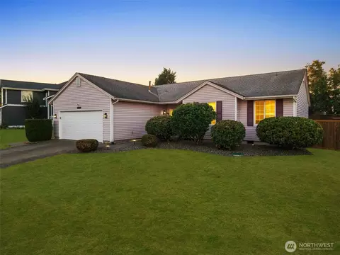 4111 218th St E, Spanaway, WA 98387 photo 2
