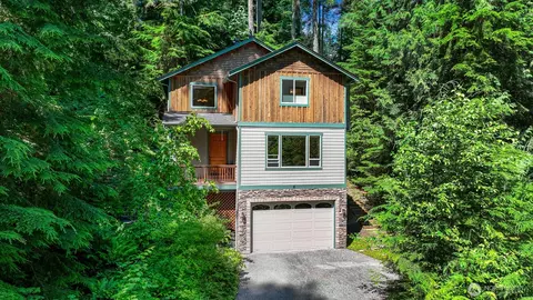 5 Arabian Way, Bellingham, WA 98229