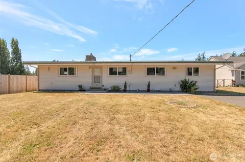 967 Donald Ave, Oak Harbor, WA 98277