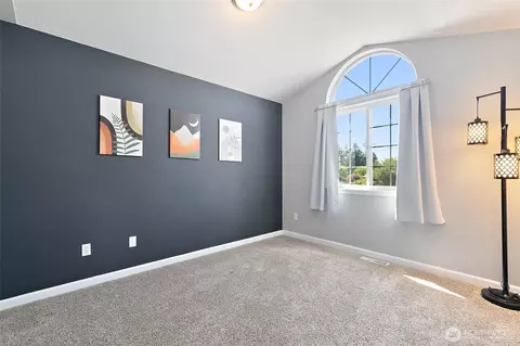 Bedroom - 1921 Hawk Ct, Enumclaw, WA 98022 photo 3 of 5