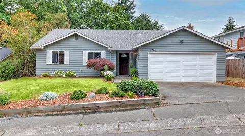 19411 146th Ave SE, Renton, WA 98058