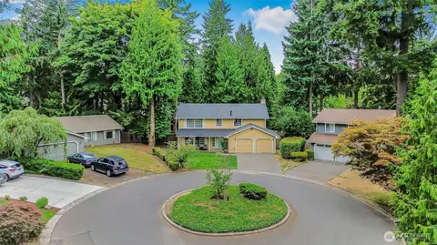 20702 NE 42nd Pl, Sammamish, WA 98074