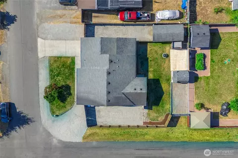 View/Area - 17402 6th Avenue Ct E, Spanaway, WA 98387 photo 2 of 3
