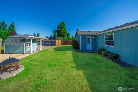 Exterior - 17402 6th Avenue Ct E, Spanaway, WA 98387 photo 4 of 9