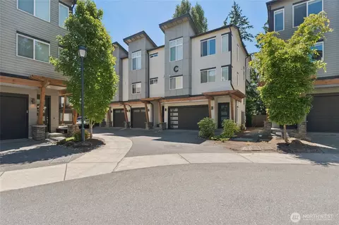 19225 Damson Rd #C2, Lynnwood, WA 98036