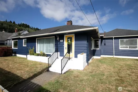 215 Ontario St, Hoquiam, WA 98550