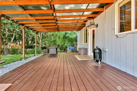 Exterior - 25313 38th Ave E, Spanaway, WA 98387 photo 9 of 13