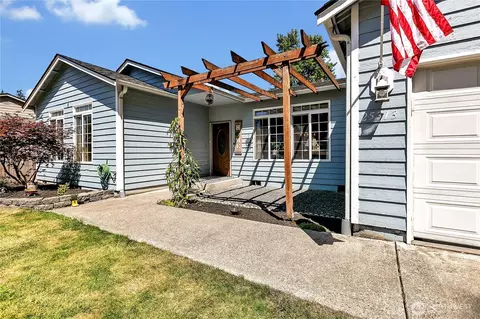 Exterior - 25313 38th Ave E, Spanaway, WA 98387 photo 7 of 13