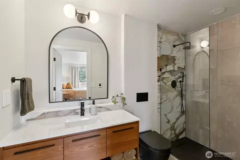 Bath - 3605 Earl Ave, Everett, WA 98201 photo 1 of 2