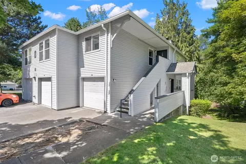 33020 10th Ave SW #M302, Federal Way, WA 98023