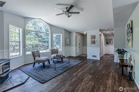 Living - 18920 217th Ave E, Orting, WA 98360 photo 1 of 5